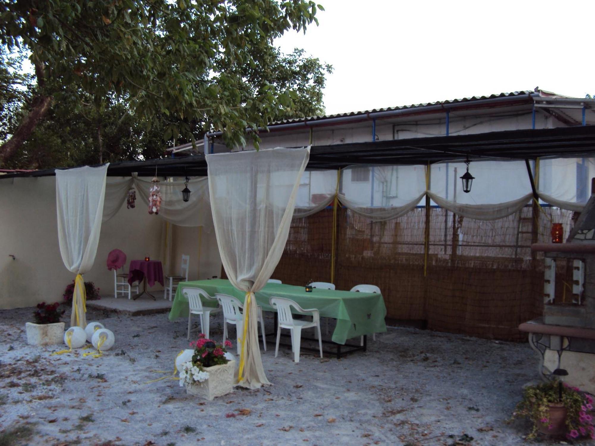 Stelios House Apartment อัสโปรวาลตา ภายนอก รูปภาพ